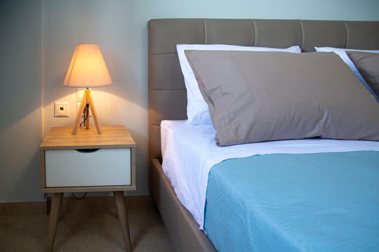 Antigone Apartments Argostoli Extérieur photo